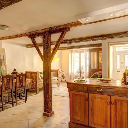 Villa Sleeps 6 Pool Wifi Gaillac