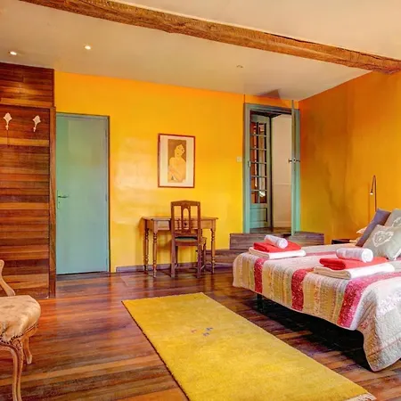 Sleeps 6 Pool Wifi * Gaillac